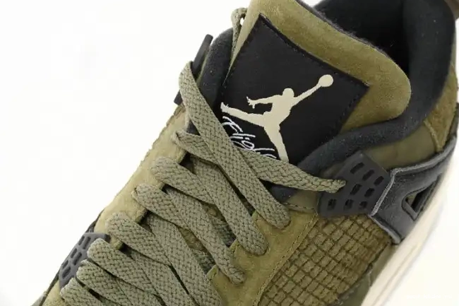 4 FB9927-200 Medium Olive Air Craft Jordan 0609